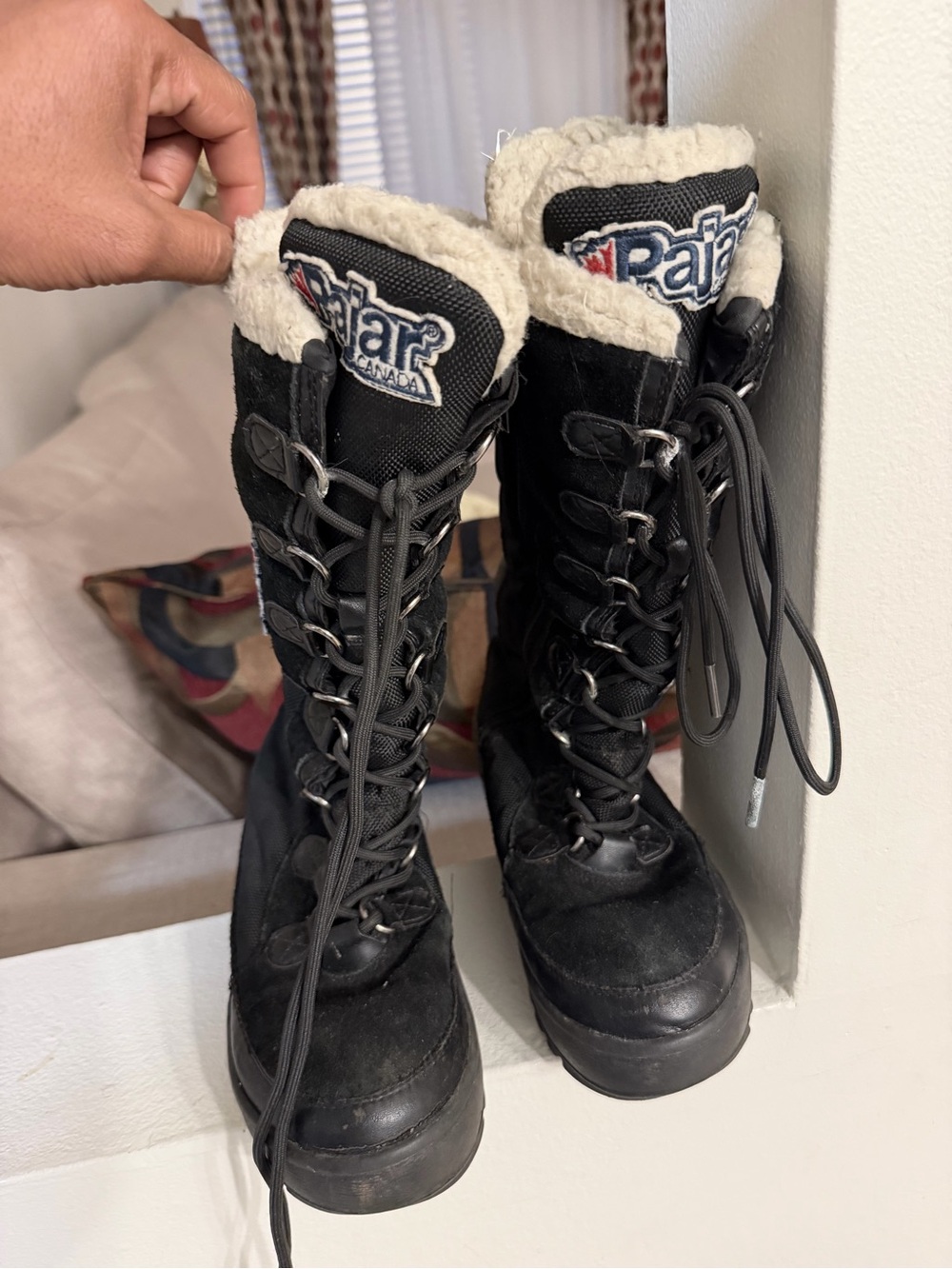 Pajar Women's Black Boots with Cream Faux Fur Trim
